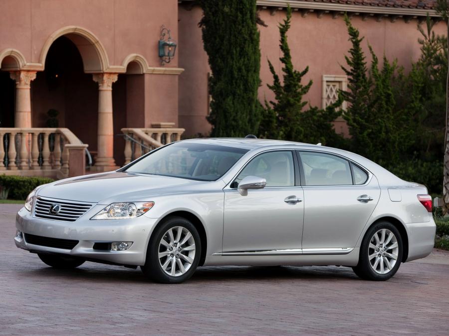  Lexus LS460L 2009 года  (фото 1 из 12)
